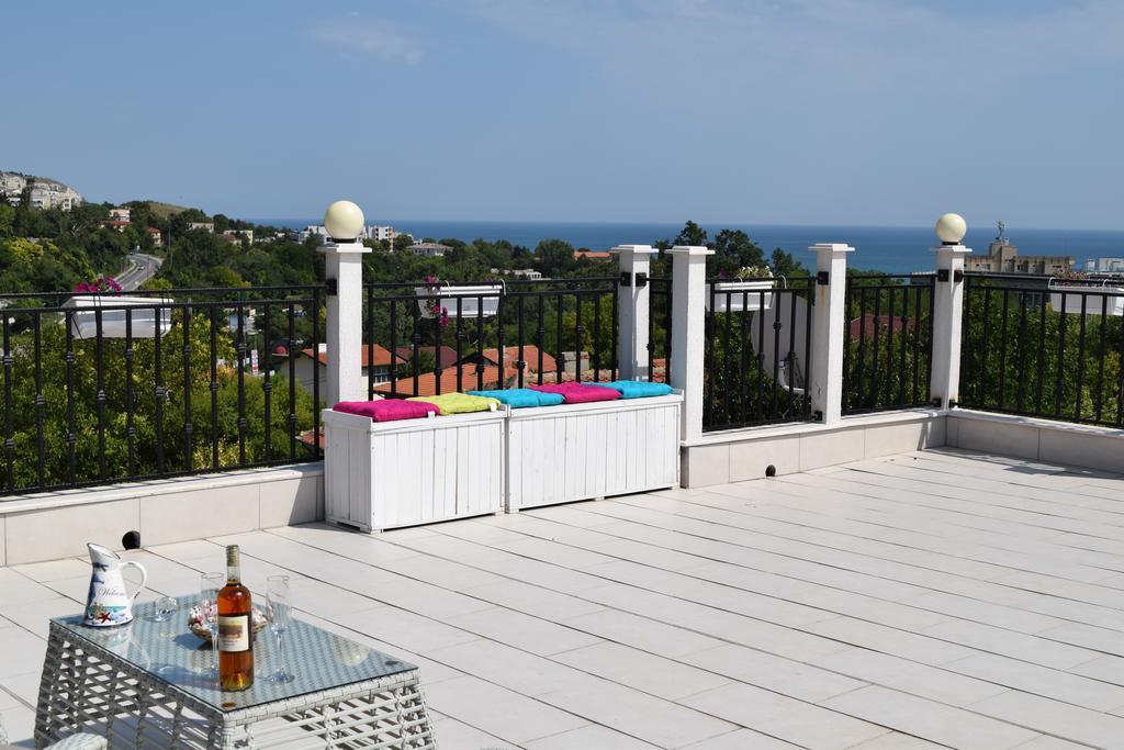 Boutique Villa Rosa Dei Venti Baltjik Exteriör bild